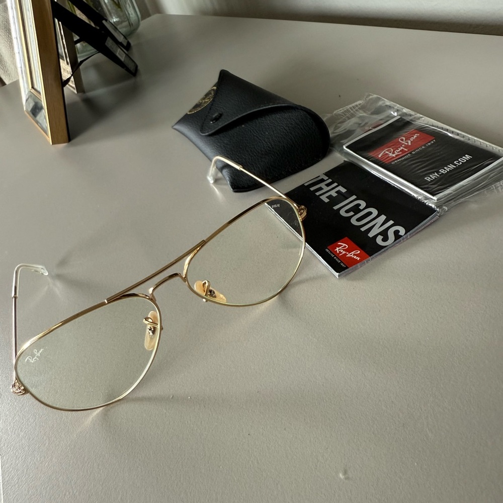Ray-Ban Gold Frame Aviator Glasses